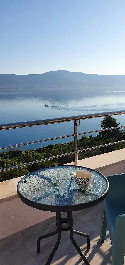 Apartment Kate Slatine Croatia