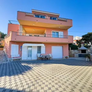 Regina Del Mare Apartman